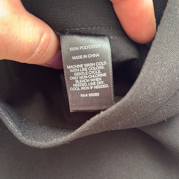 Express Black Skater Mini Skirt for Casual Wear - Picture 3 of 10